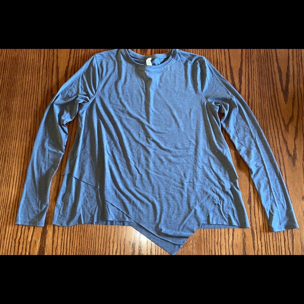 Lululemon long sleeve shirt